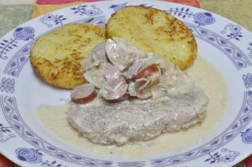 Pražákovo vepřové žebírko s česnekovými plackami – Snadné Česko recept, zvládnete za 30 - 45 minut